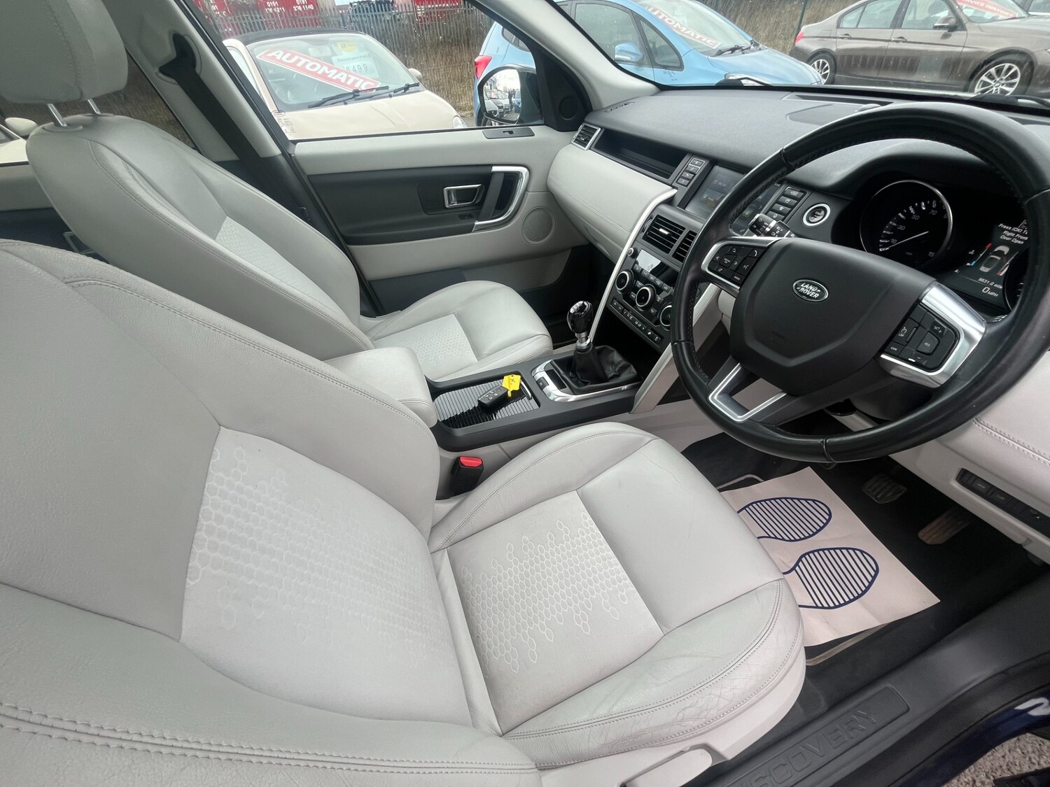 Used Land Rover Discovery Sport 2015 for sale - 77845521: Photo 14