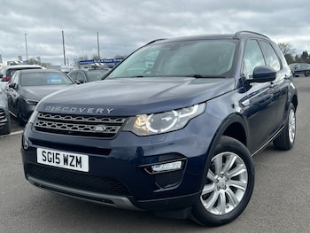Used Land Rover Discovery Sport 2015 for sale - 77845521: Photo