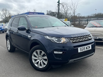Used Land Rover Discovery Sport 2015 for sale - 77845521: Photo