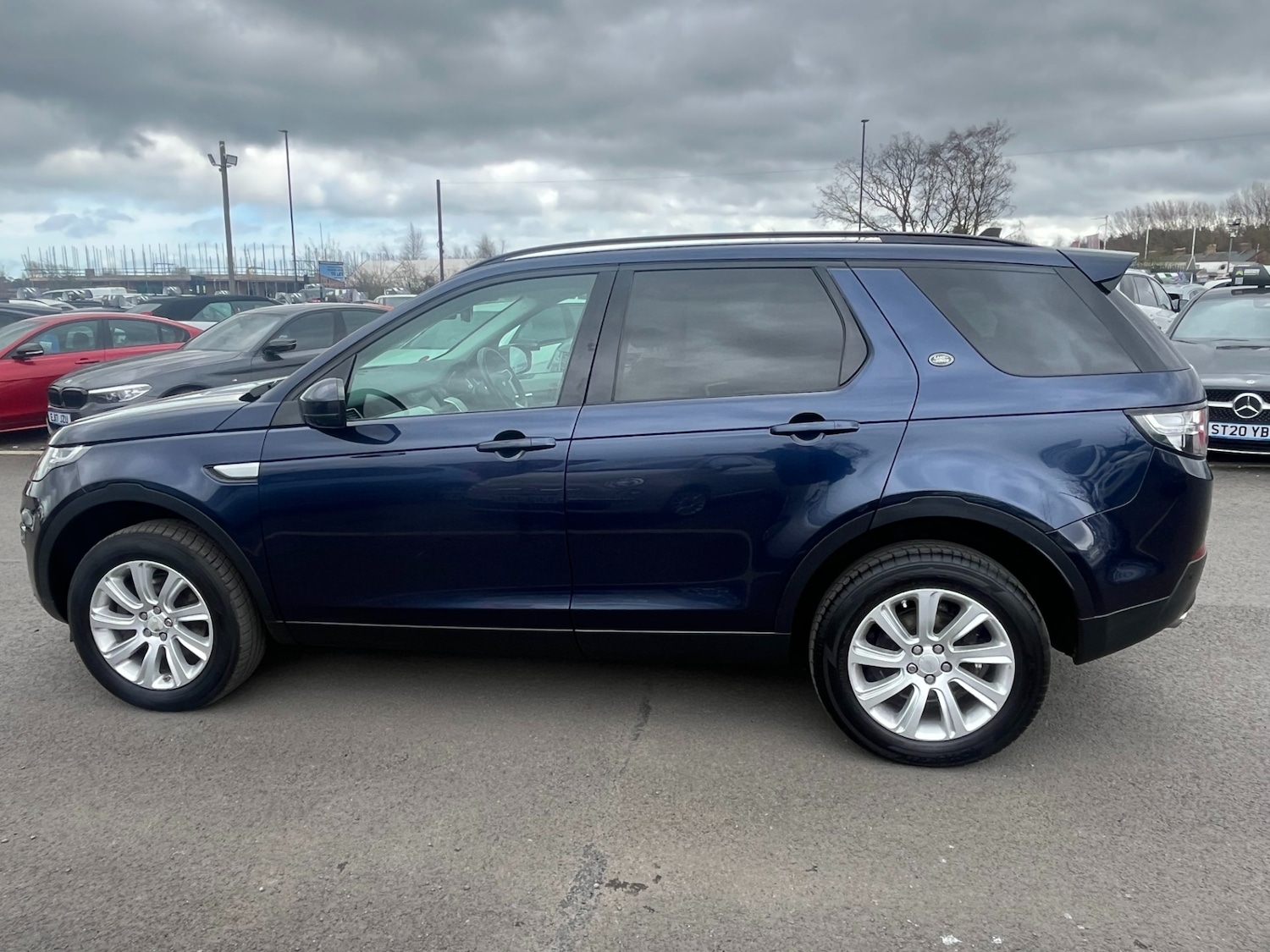 Used Land Rover Discovery Sport 2015 for sale - 77845521: Photo 8