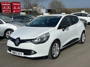 Used Renault Clio 2016 for sale - 77802072: Photo