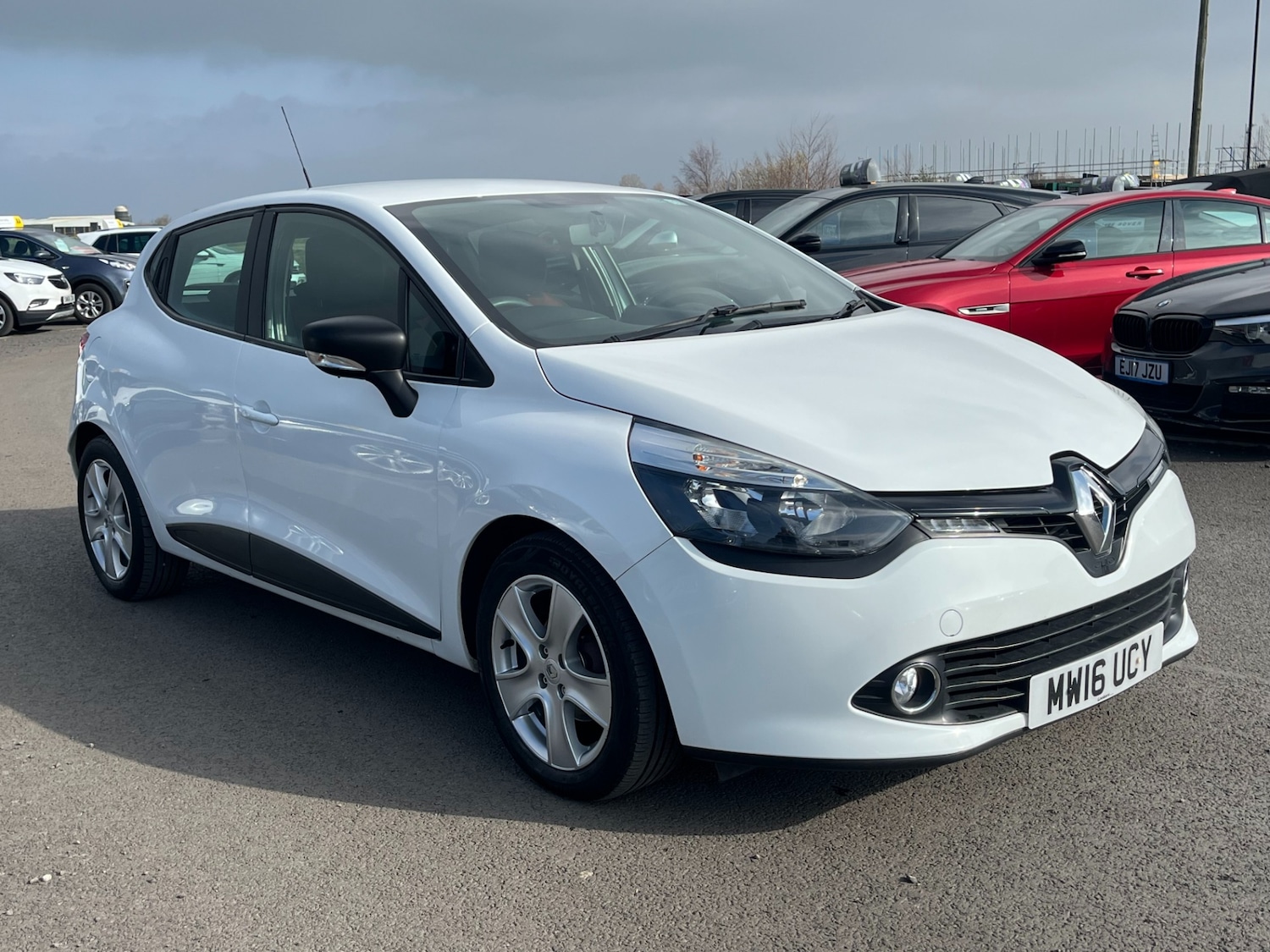 Used Renault Clio 2016 for sale - 77802072: Photo 5