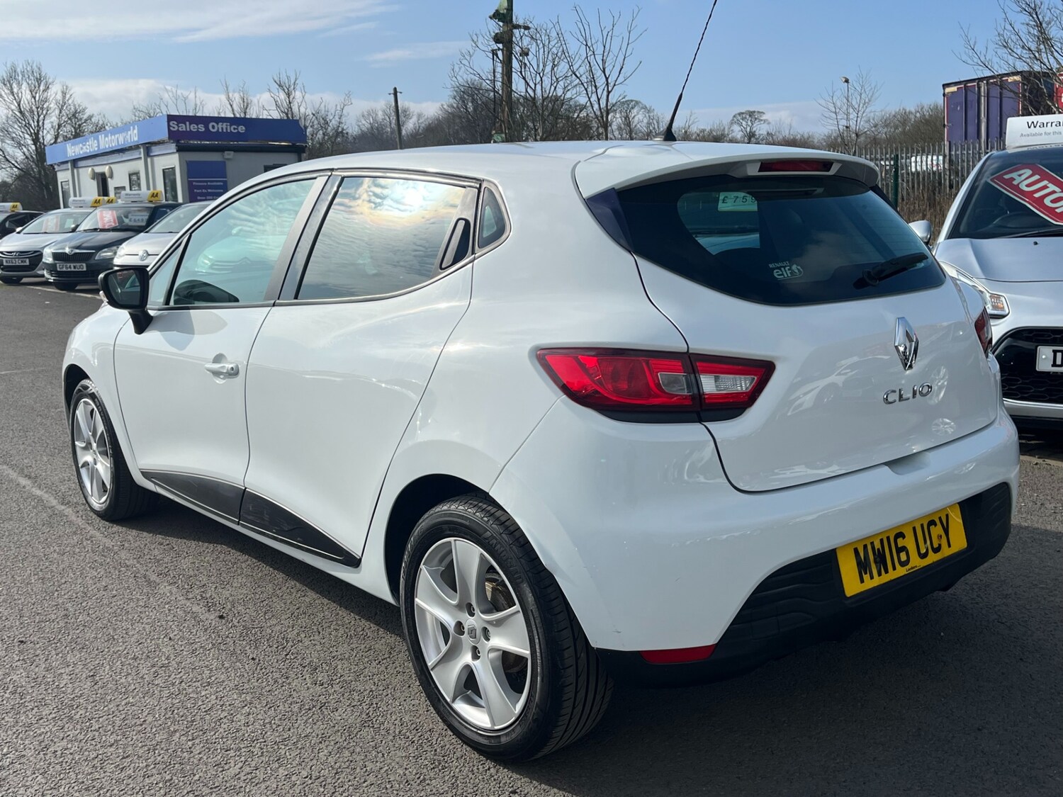 Used Renault Clio 2016 for sale - 77802072: Photo 9