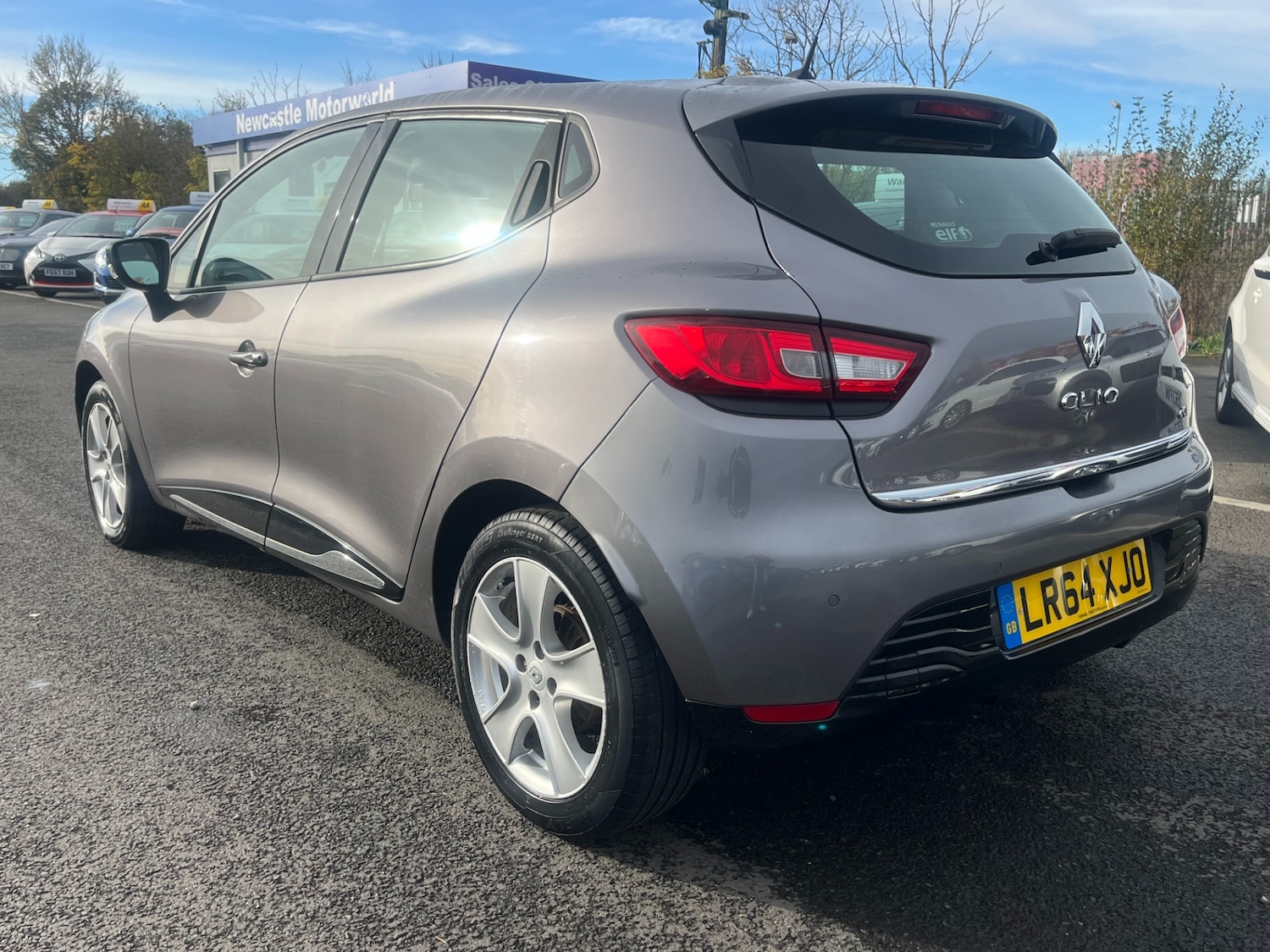 Used Renault Clio 2014 for sale - 76363456: Photo 5