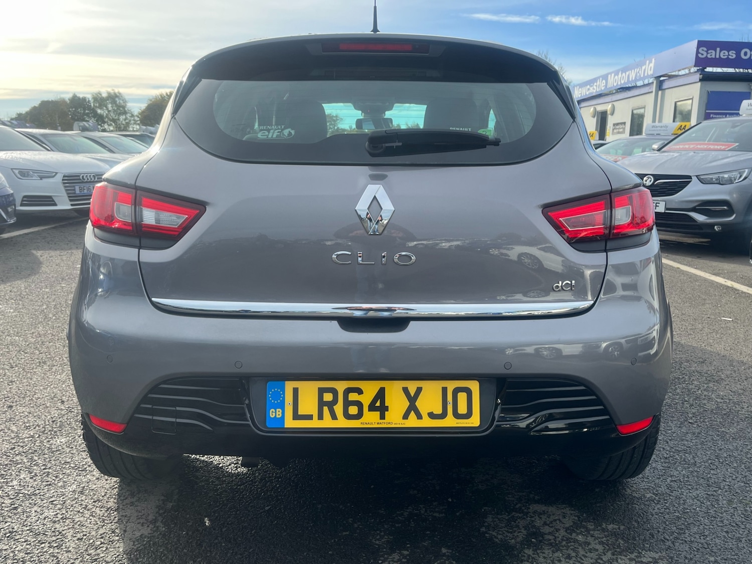 Used Renault Clio 2014 for sale - 76363456: Photo 6
