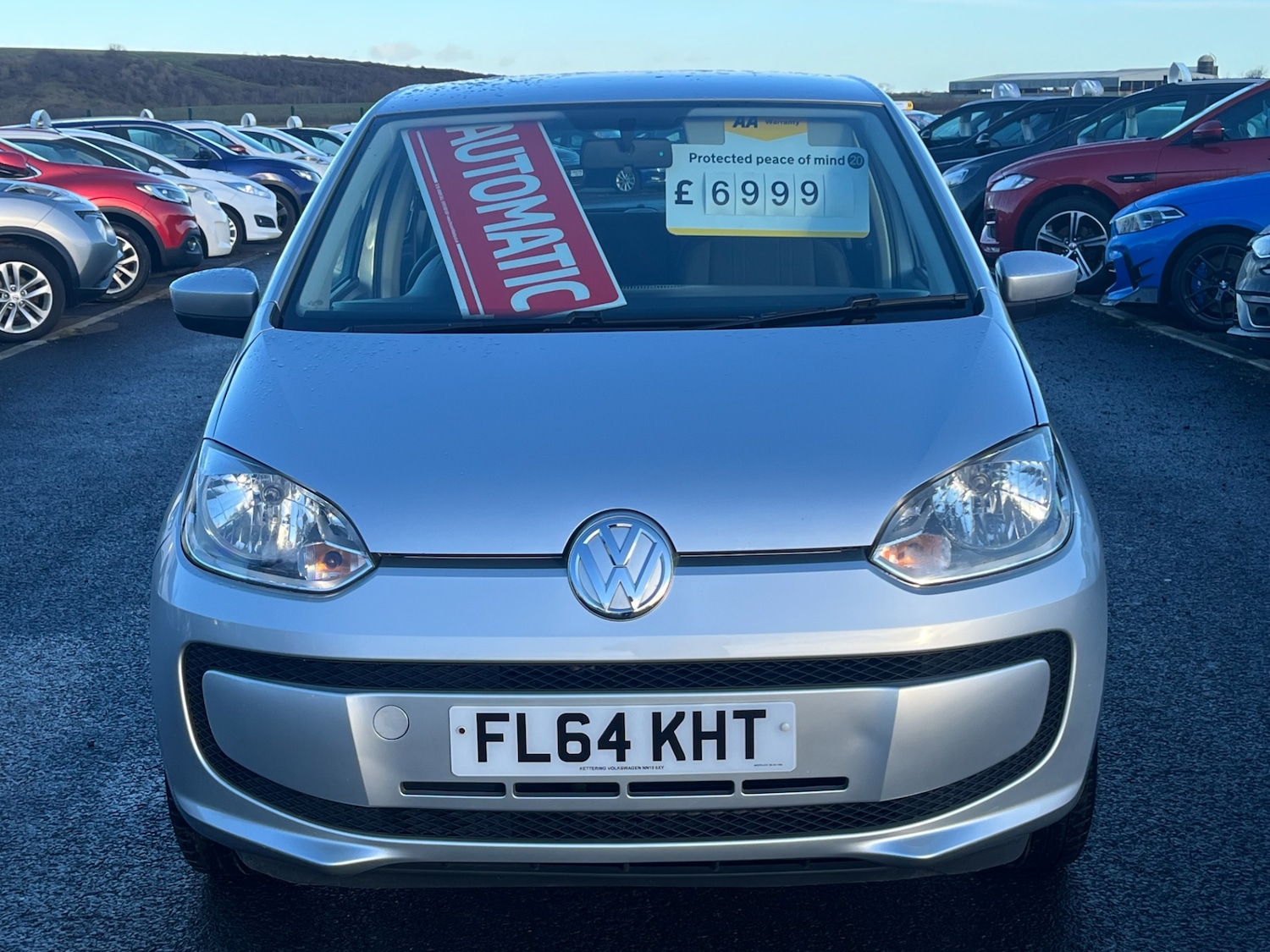 Used Volkswagen up! 2014 for sale - 77207993: Photo 2