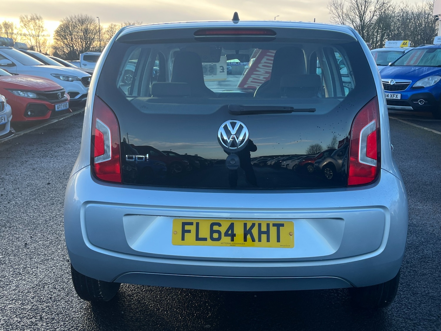 Used Volkswagen up! 2014 for sale - 77207993: Photo 8