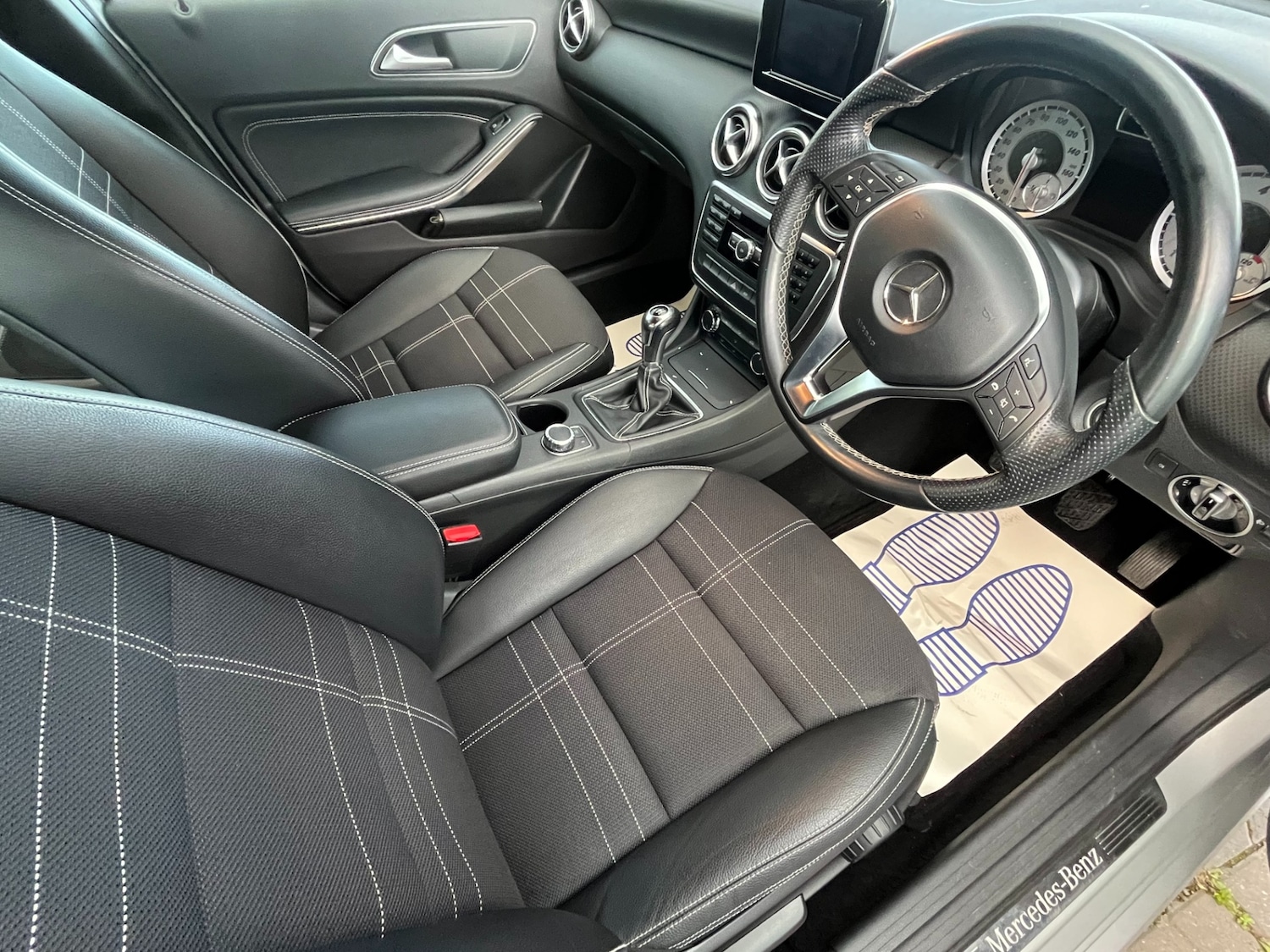 Used Mercedes-Benz A-Class 2014 for sale - 76518582: Photo 15