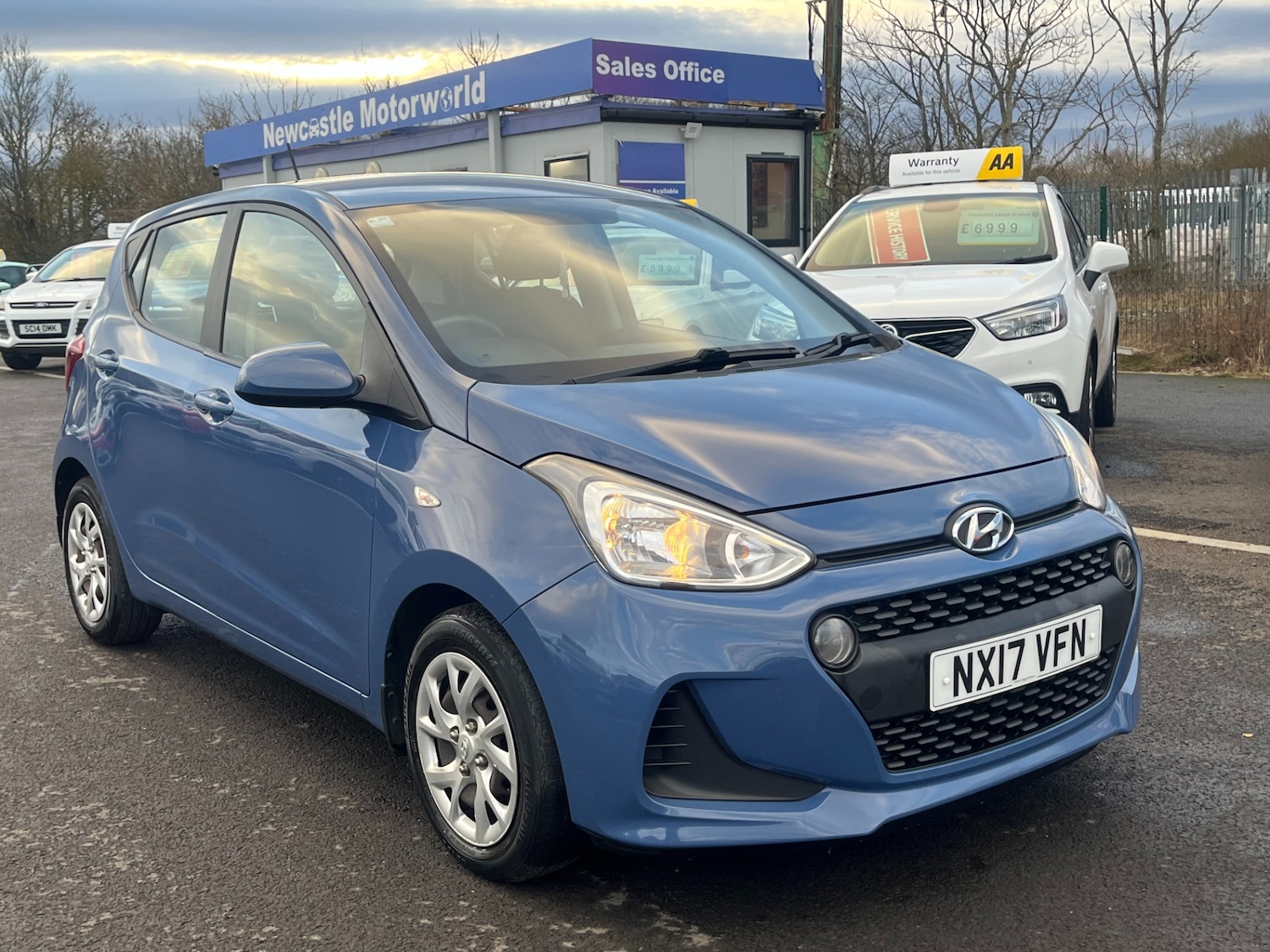 Used Hyundai i10 2017 for sale - 77196779: Photo 5