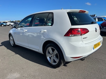 Used Volkswagen Golf 2015 for sale - 76064852: Photo