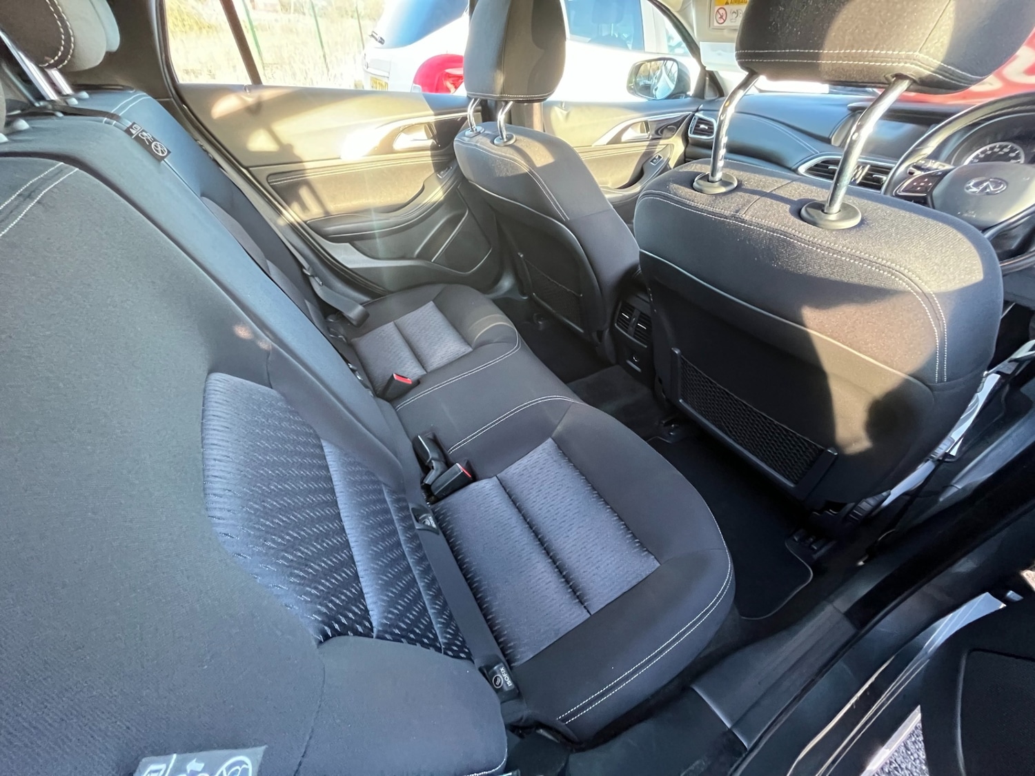 Used Infiniti Q30 2018 for sale - 77207984: Photo 14