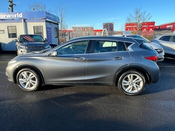 Used Infiniti Q30 2018 for sale - 77207984: Photo