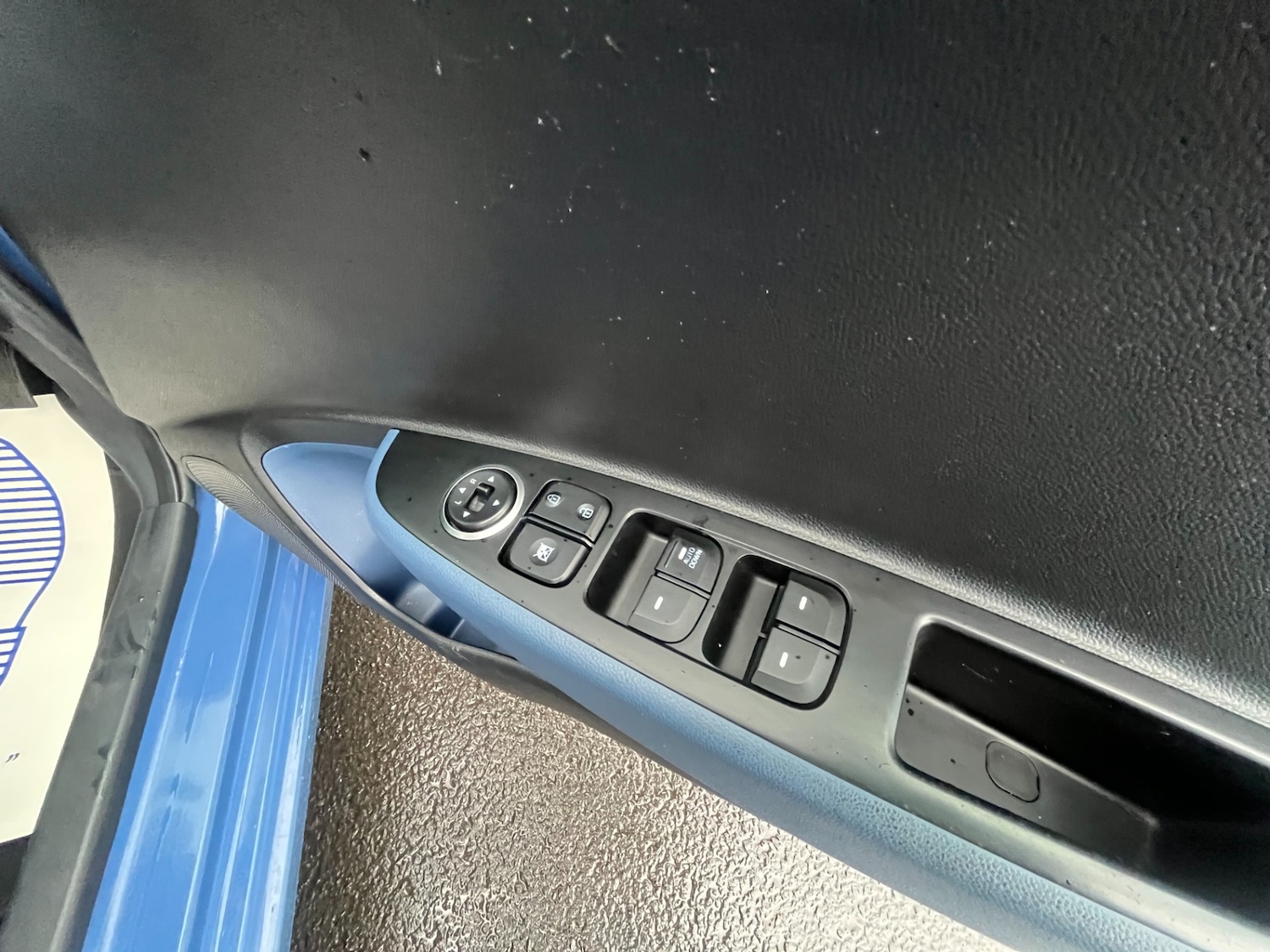 Used Hyundai i10 2015 for sale - 76882011: Photo 16