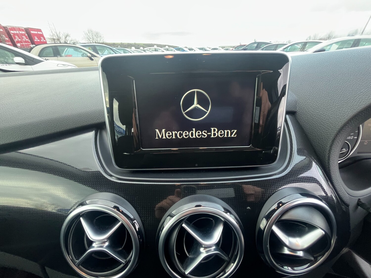 Used Mercedes-Benz B Class 2013 for sale - 77592383: Photo 18