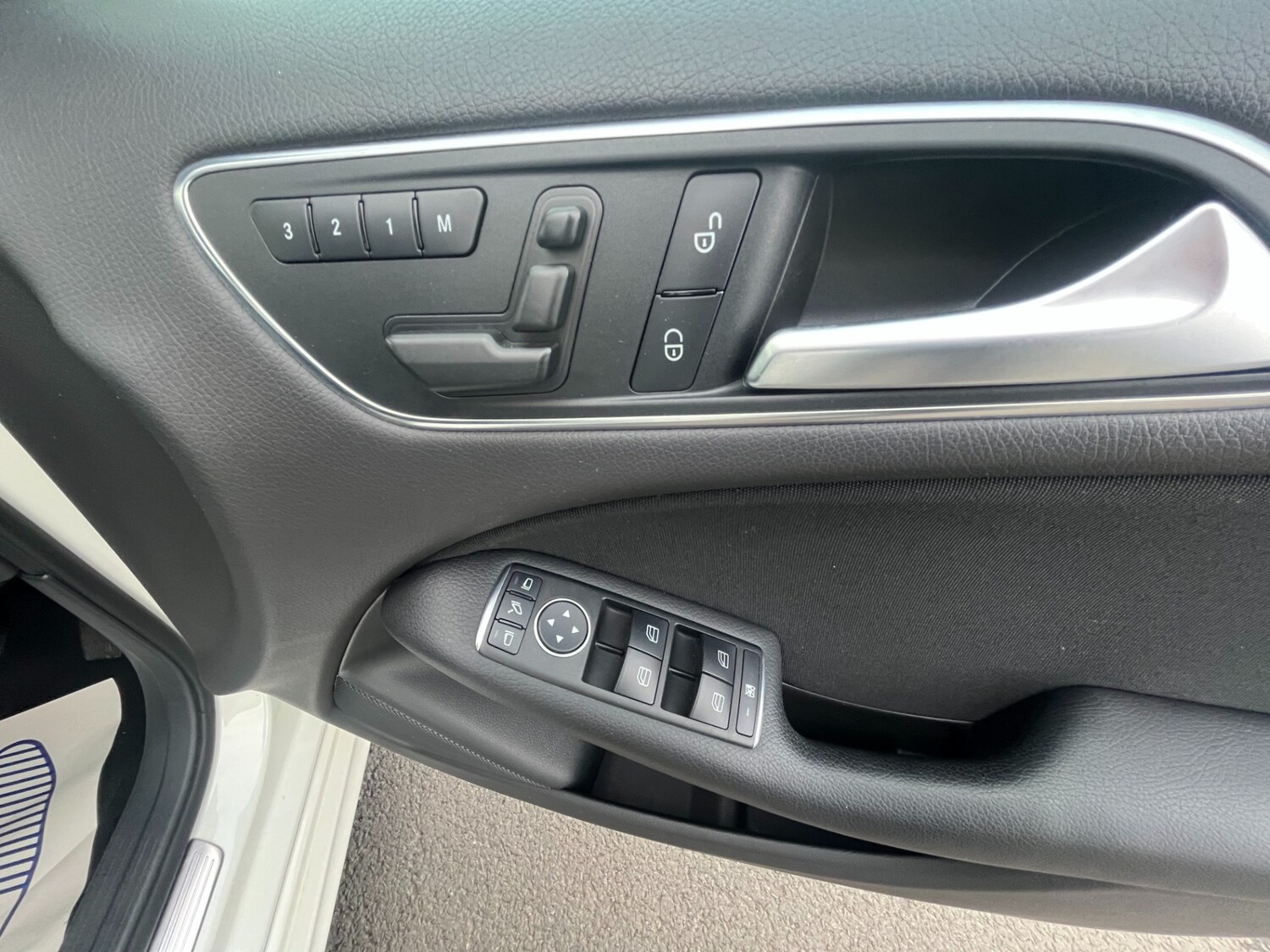 Used Mercedes-Benz B Class 2013 for sale - 77592383: Photo 19