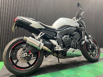 Used Yamaha FZ1 undefined for sale - bike-78435798: Photo