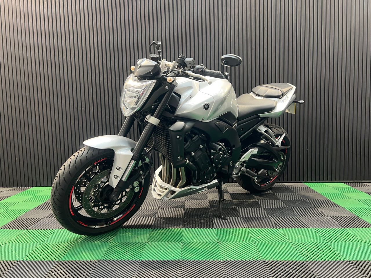 Used Yamaha FZ1 for sale - 78435798: Photo 9