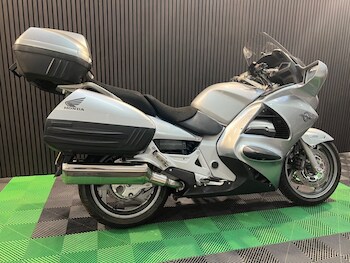 Used Honda ST1300 Pan European undefined for sale - bike-78434992: Photo