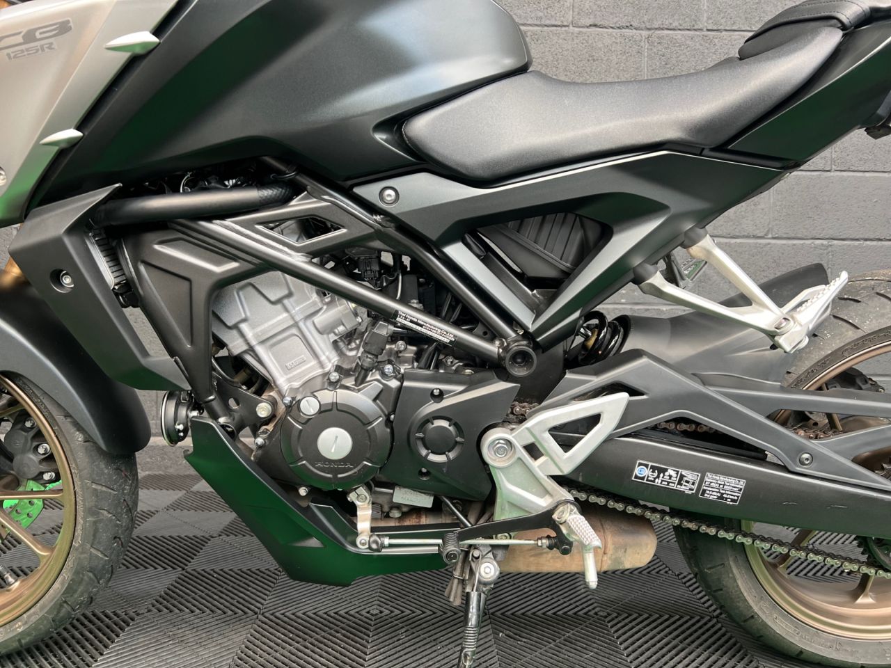 Used Honda CB125R for sale - 78435570: Photo 19