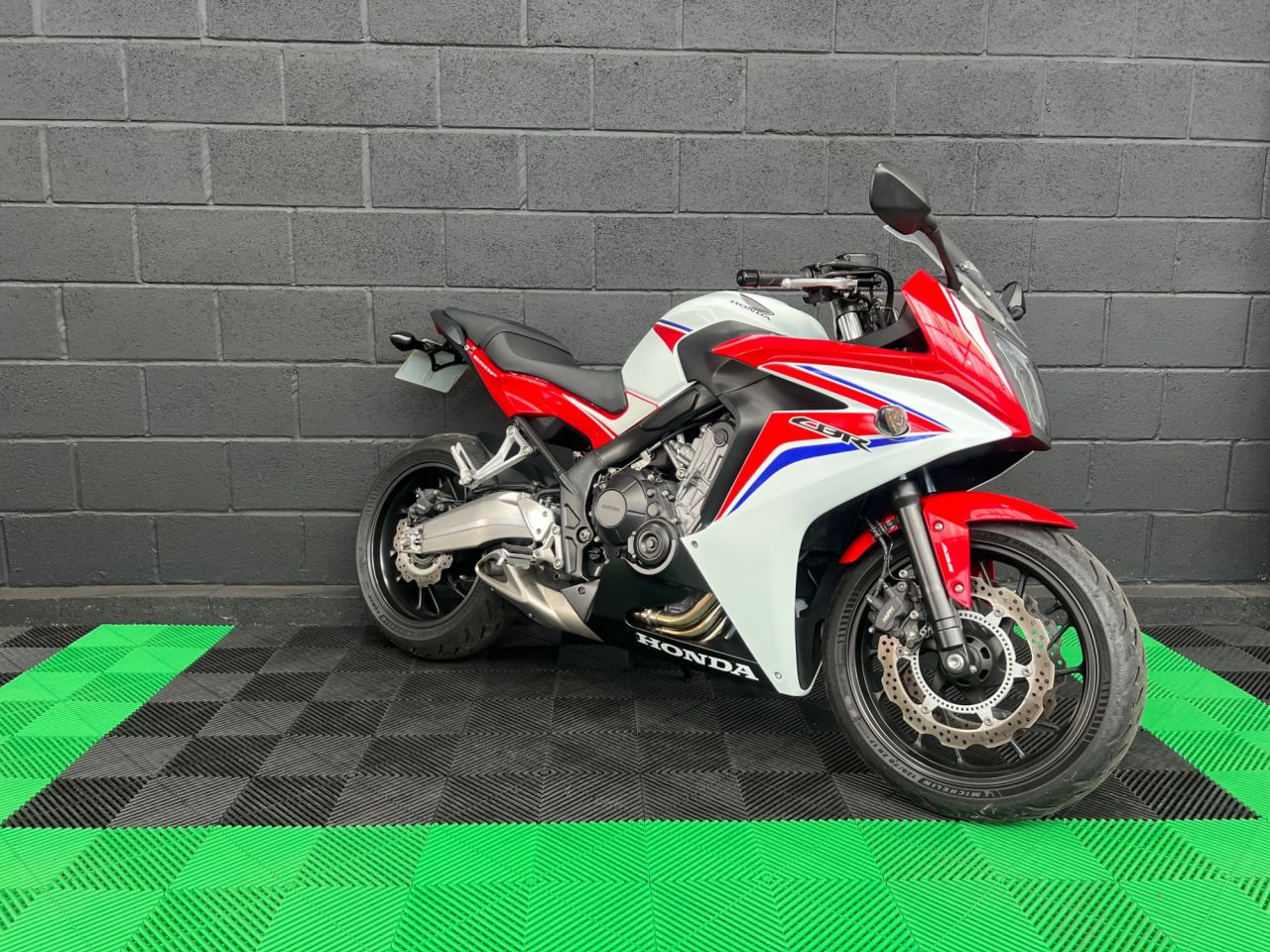 Used Honda CBR650F for sale - 78434678: Photo 6