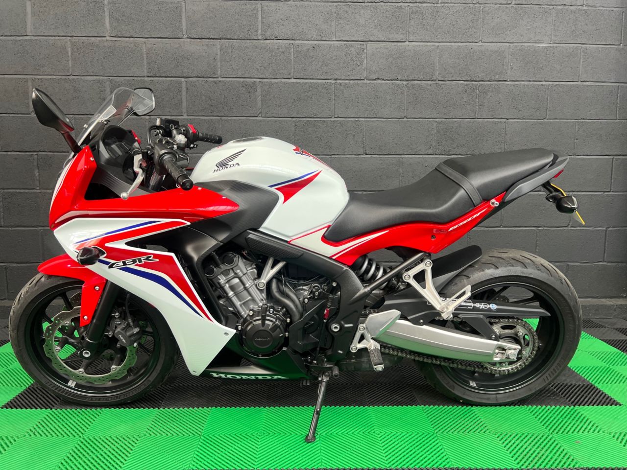 Used Honda CBR650F for sale - 78434678: Photo 7