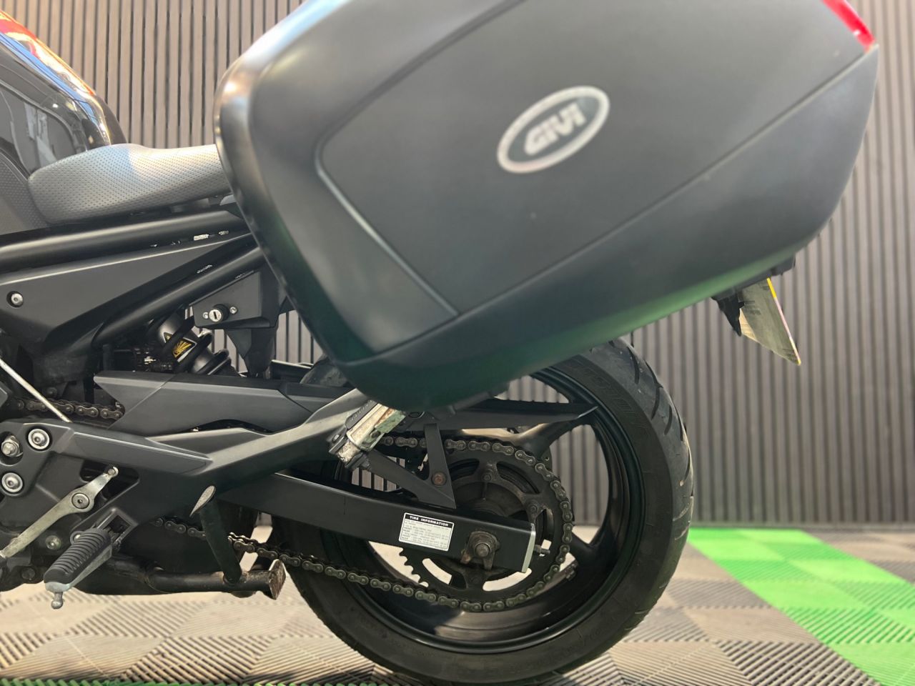 Used Yamaha XJ6 for sale - 78435610: Photo 20