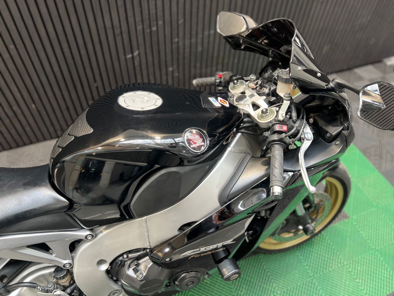 Used Honda CBR1000RR Fireblade for sale - 78640117: Photo 16