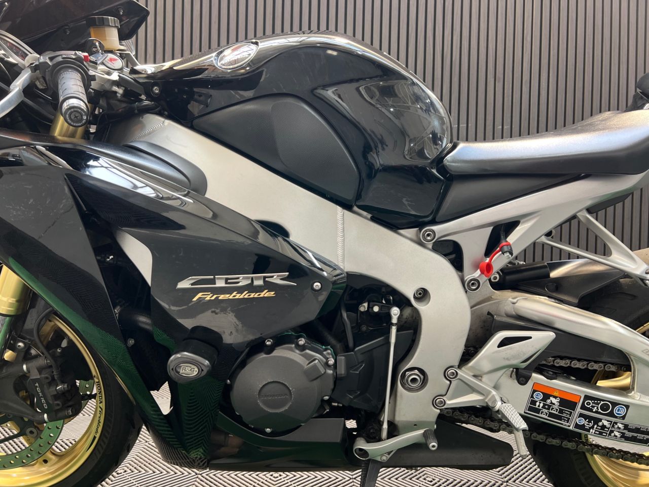 Used Honda CBR1000RR Fireblade for sale - 78640117: Photo 19