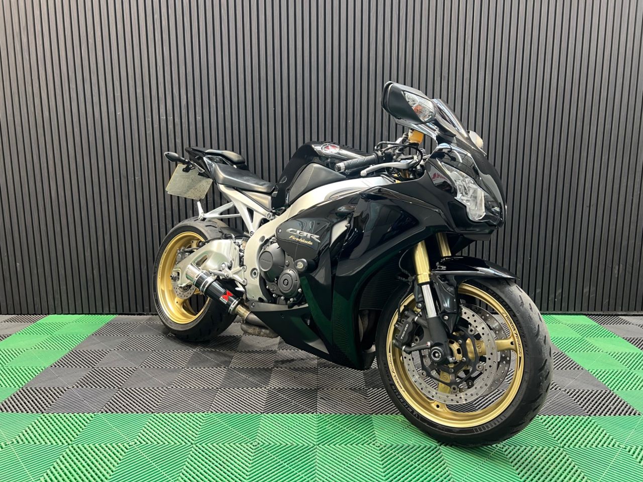 Used Honda CBR1000RR Fireblade for sale - 78640117: Photo 6