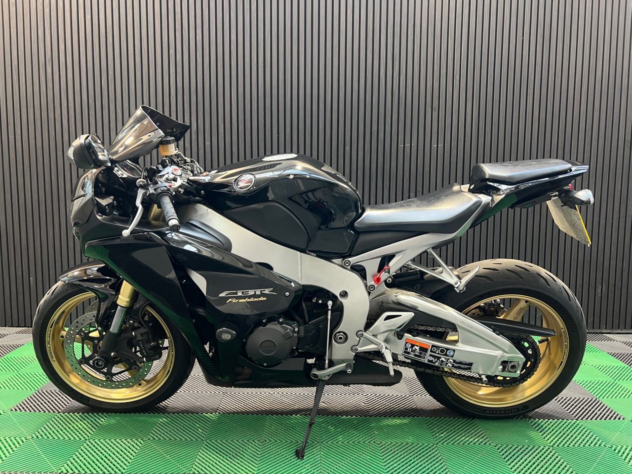 Used Honda CBR1000RR Fireblade for sale - 78640117: Photo 7