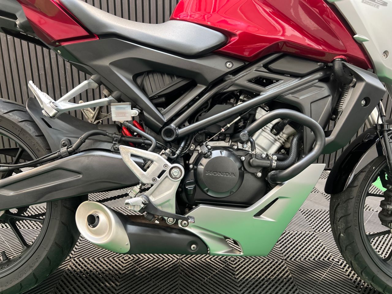 Used Honda CB125R for sale - 78435803: Photo 13