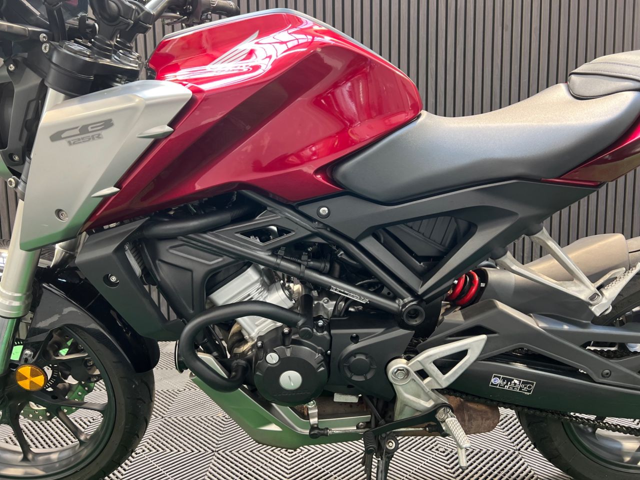 Used Honda CB125R for sale - 78435803: Photo 19