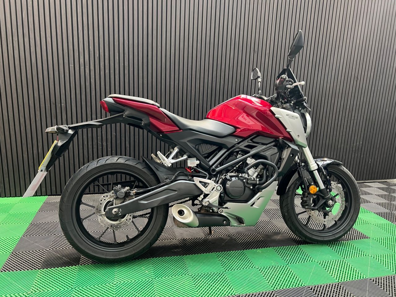 Used Honda CB125R for sale - 78435803: Photo 4