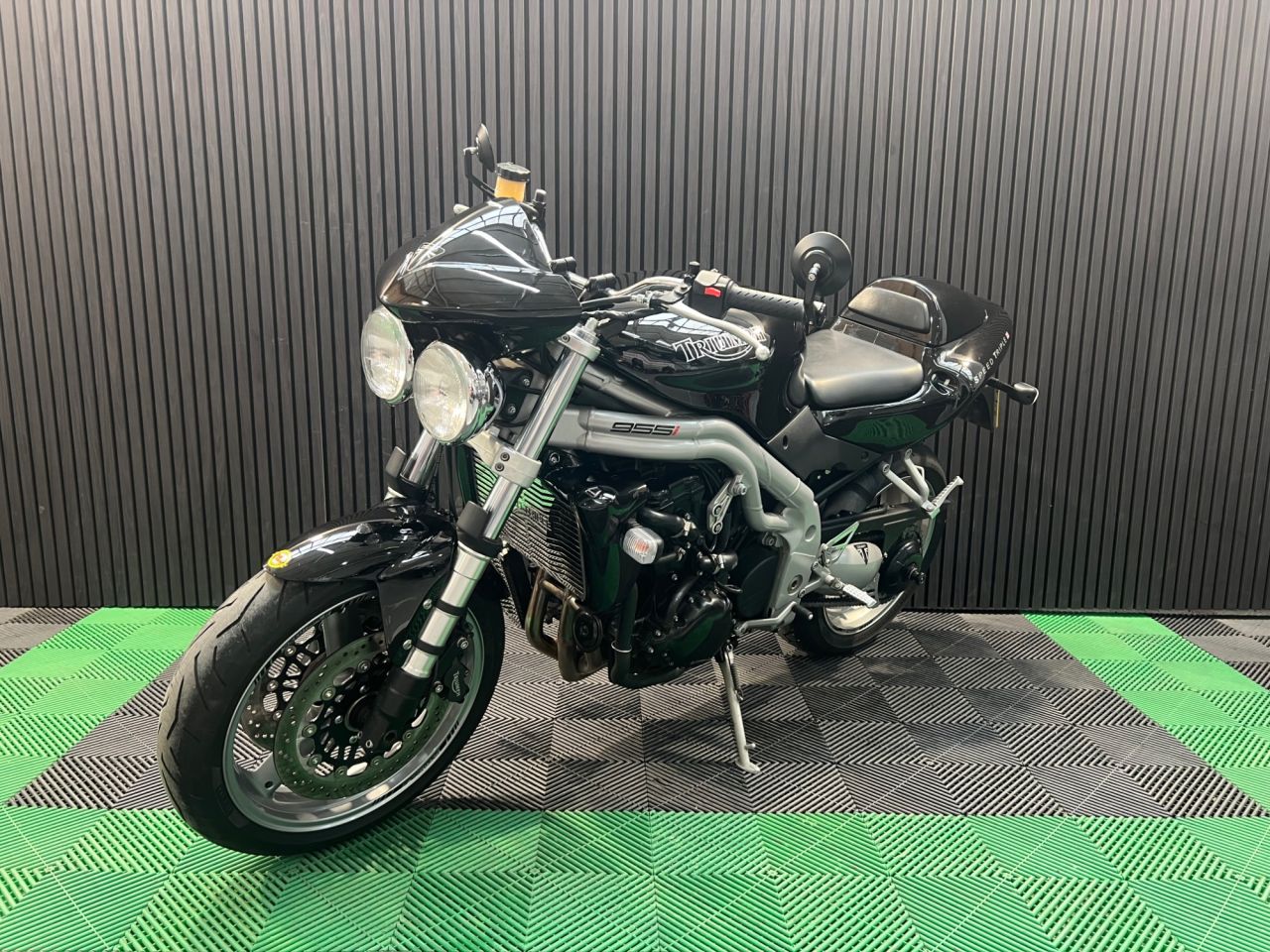 Used Triumph Speed Triple 955 for sale - 78435388: Photo 9