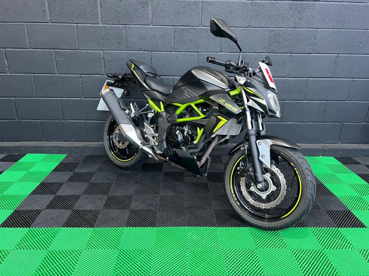 Used Kawasaki z125 for sale - 78434902: Photo 6