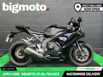 Used Honda CBR1000RR Fireblade undefined for sale - bike-78435415: Photo