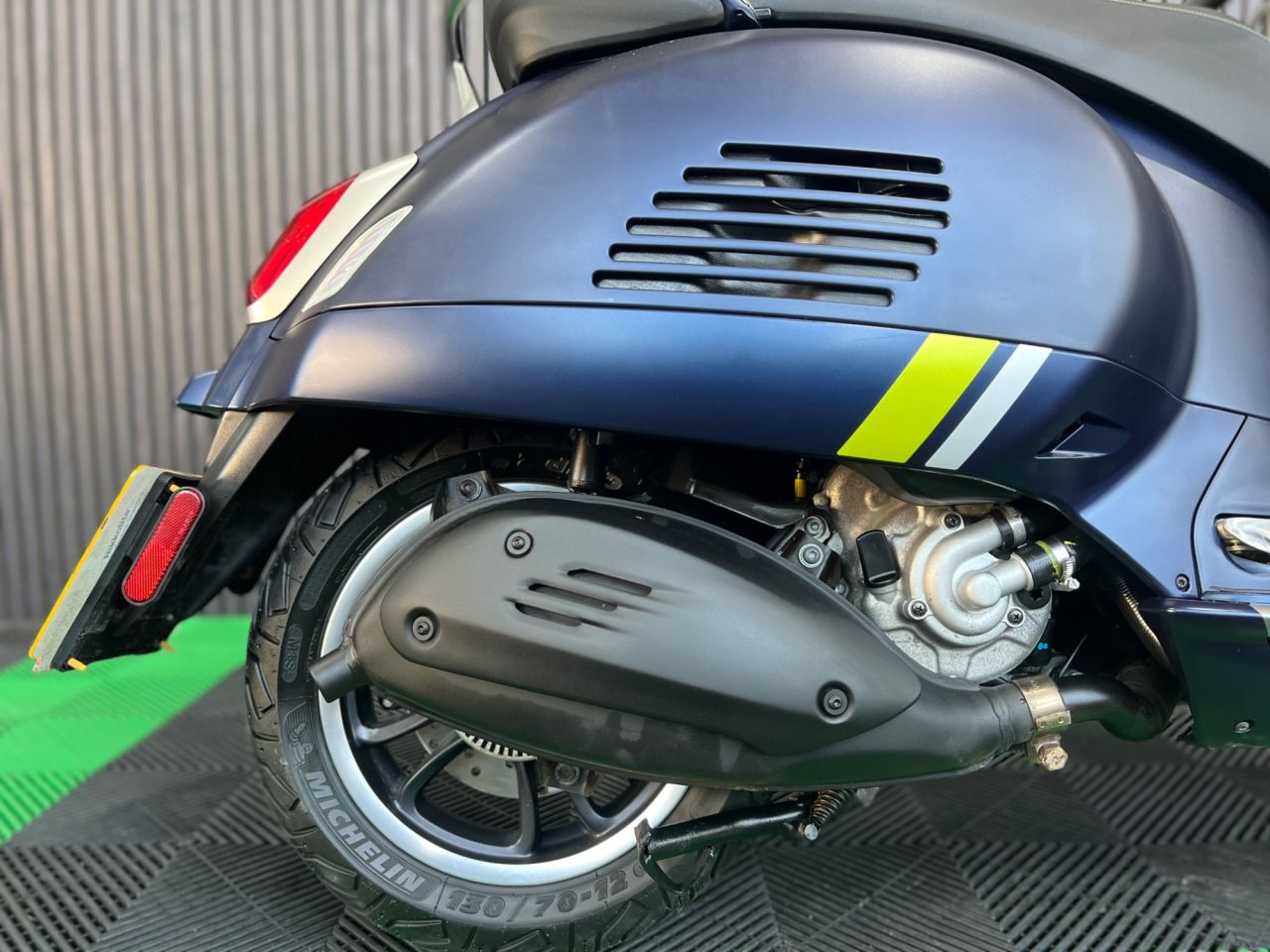 Used Piaggio Vespa GTS for sale - 78435303: Photo 12