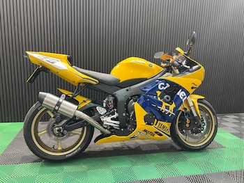 Used Yamaha R6 undefined for sale - bike-78435097: Photo