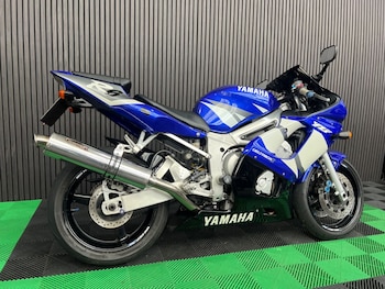 Used Yamaha R6 undefined for sale - bike-78435309: Photo