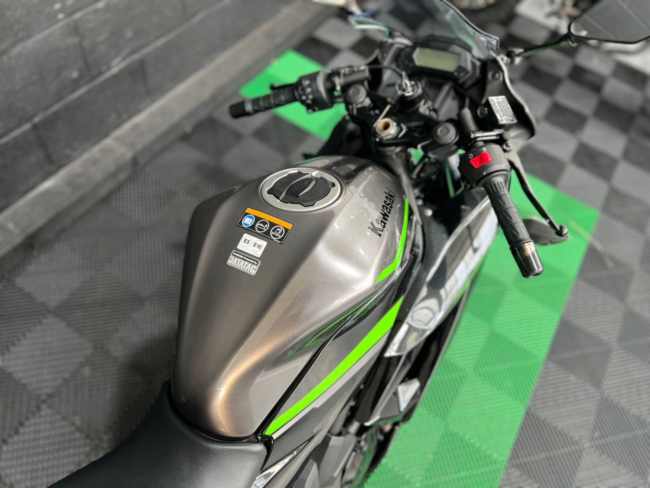 Used Kawasaki Ninja 125 for sale - 78435568: Photo 16