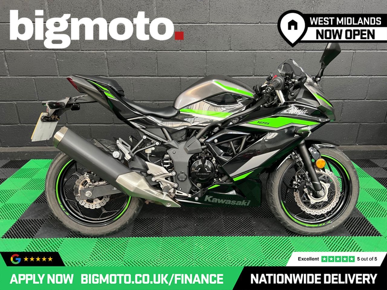Used Kawasaki Ninja 125 for sale - 78435568: Photo 2
