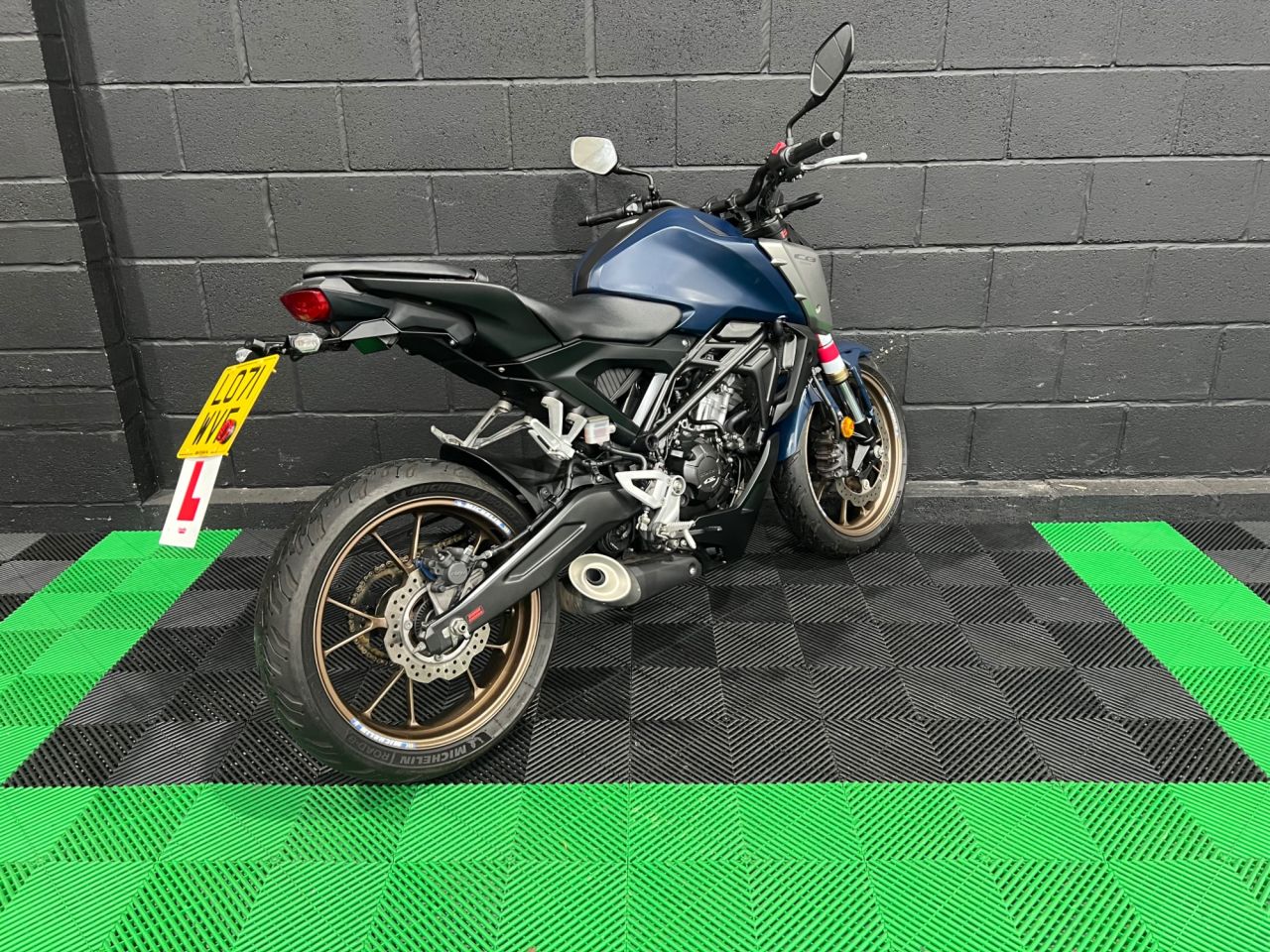 Used Honda CB125R for sale - 78435311: Photo 11