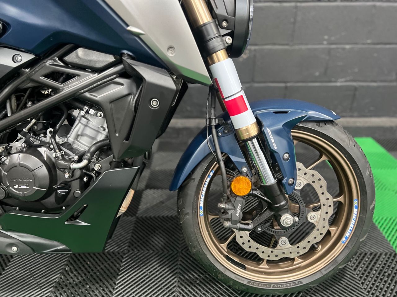 Used Honda CB125R for sale - 78435311: Photo 14