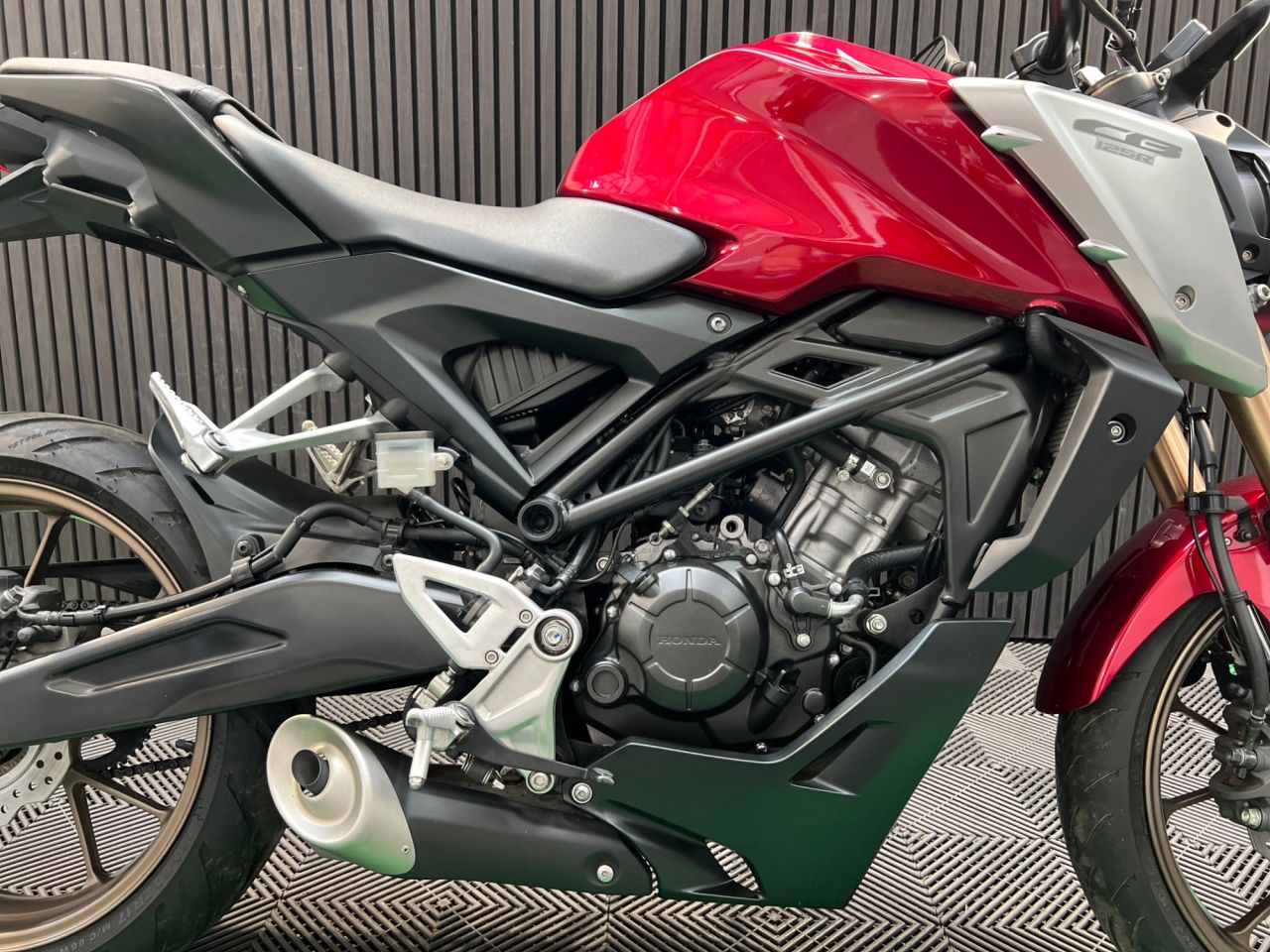 Used Honda CB125R for sale - 78657305: Photo 13