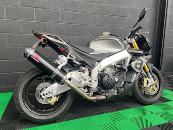 Used Aprilia Tuono 1100 V4 undefined for sale - bike-78434606: Photo