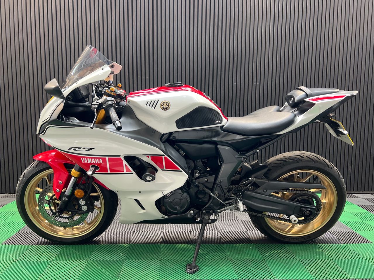 Used Yamaha R7 for sale - 78862659: Photo 6