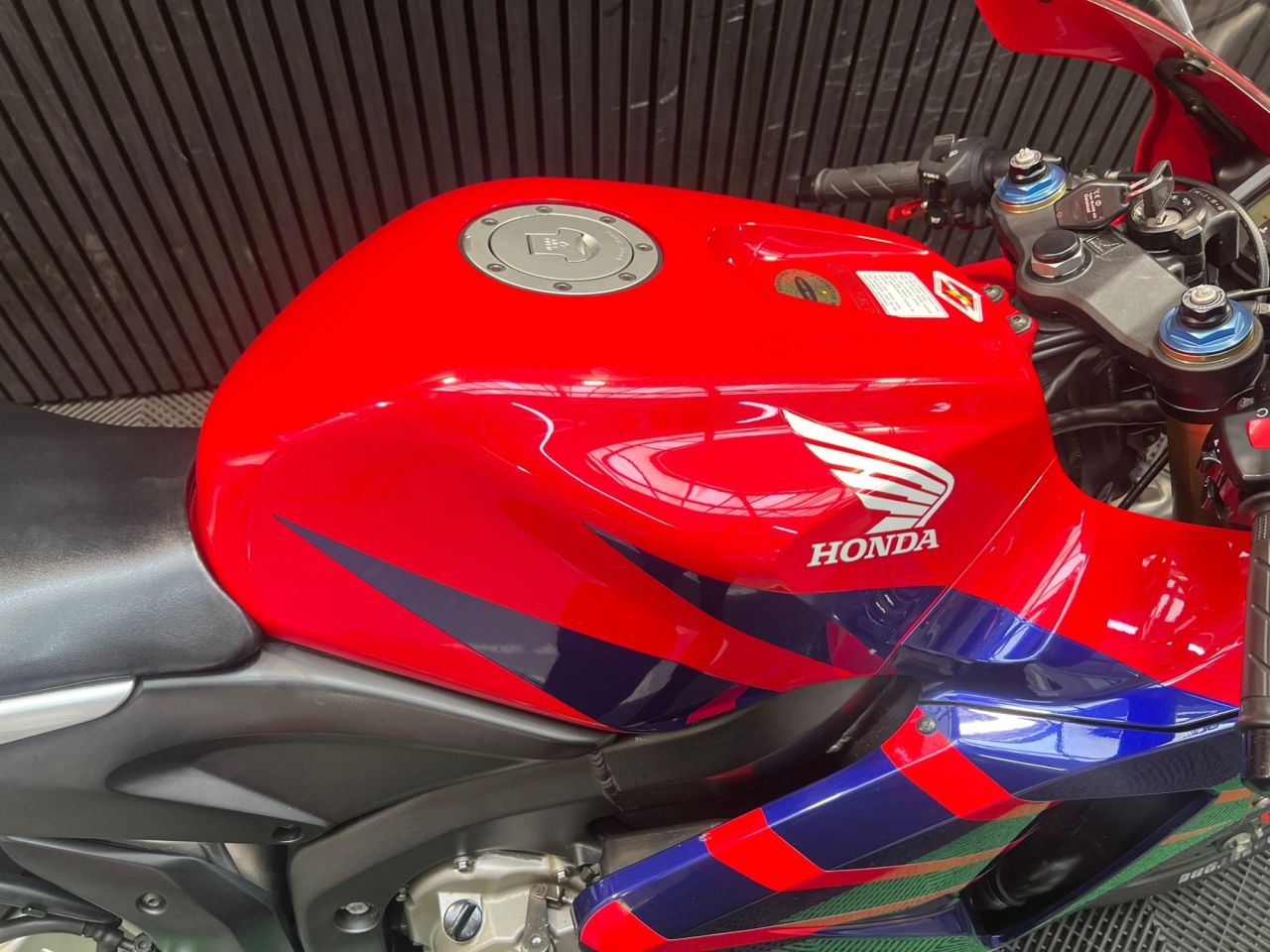 Used Honda CBR600RR for sale - 78929841: Photo 15