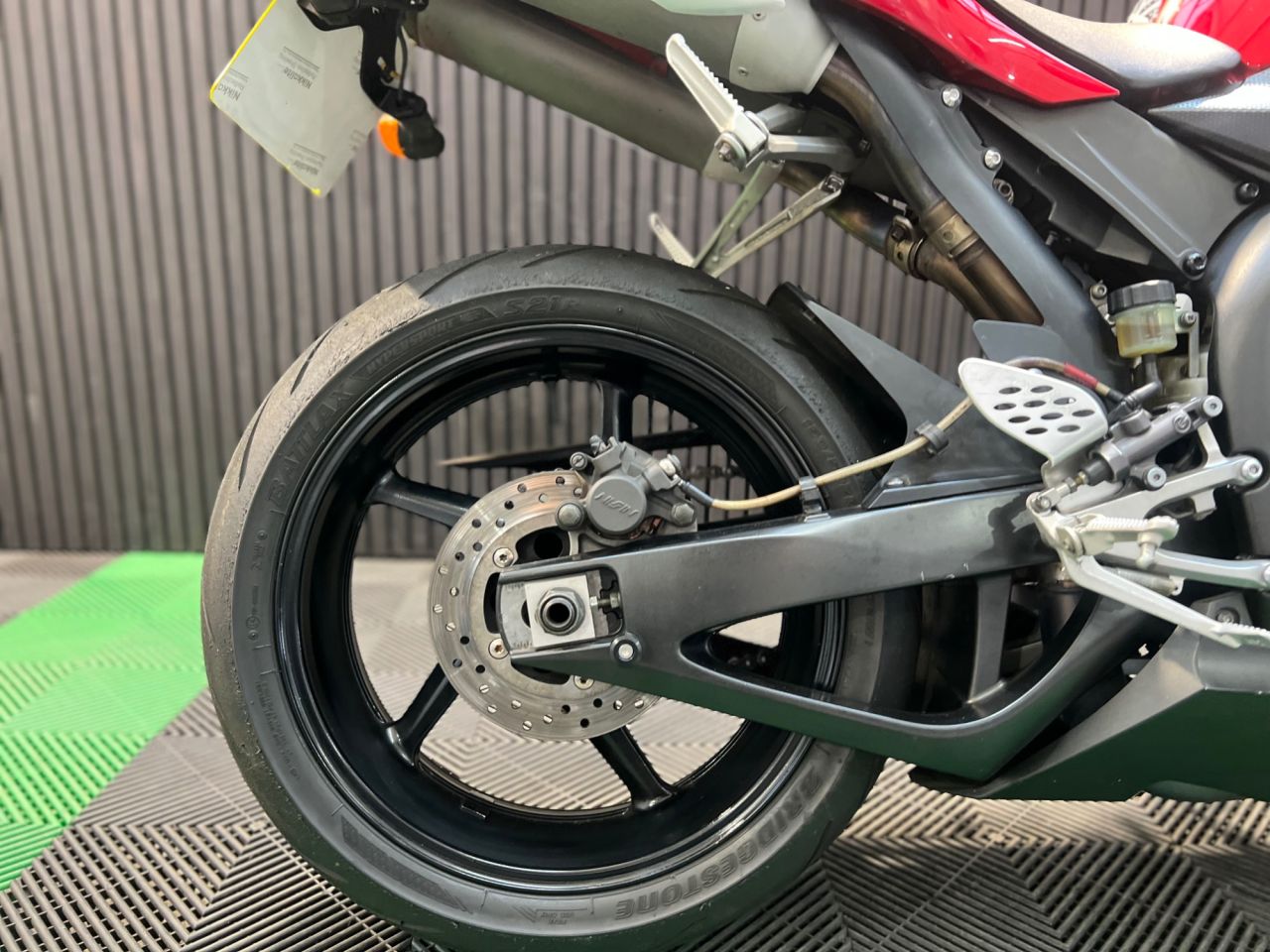 Used Yamaha R1 for sale - 78552453: Photo 12