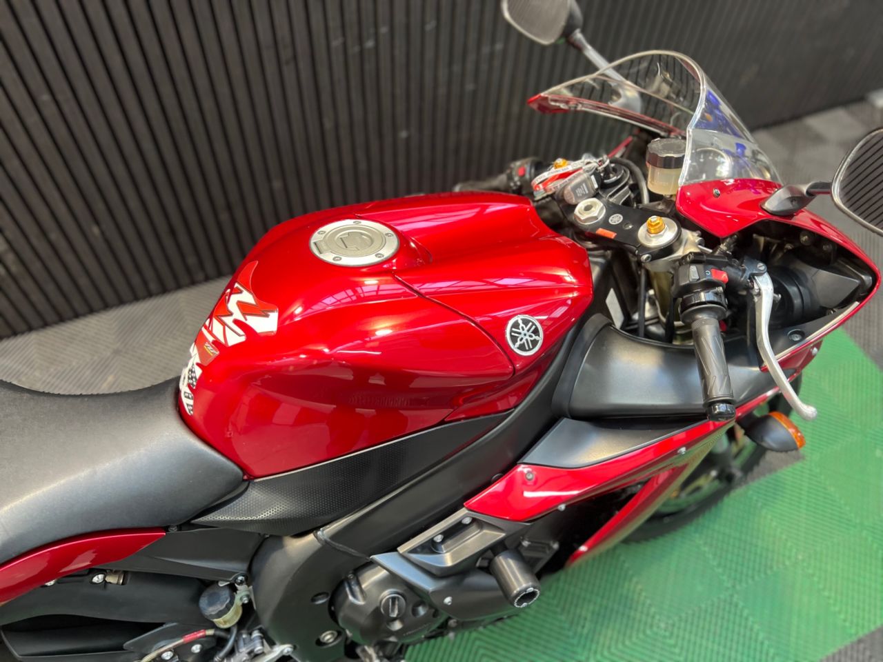 Used Yamaha R1 for sale - 78552453: Photo 16