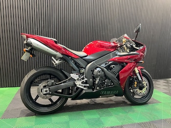 Used Yamaha R1 undefined for sale - bike-78552453: Photo